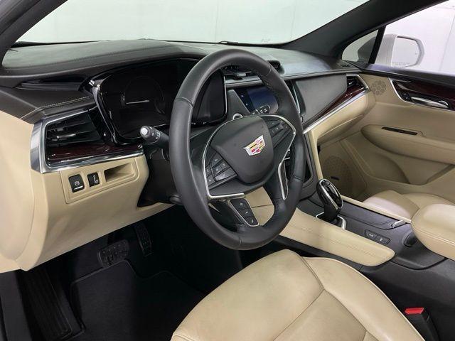 used 2018 Cadillac XT5 car, priced at $21,914