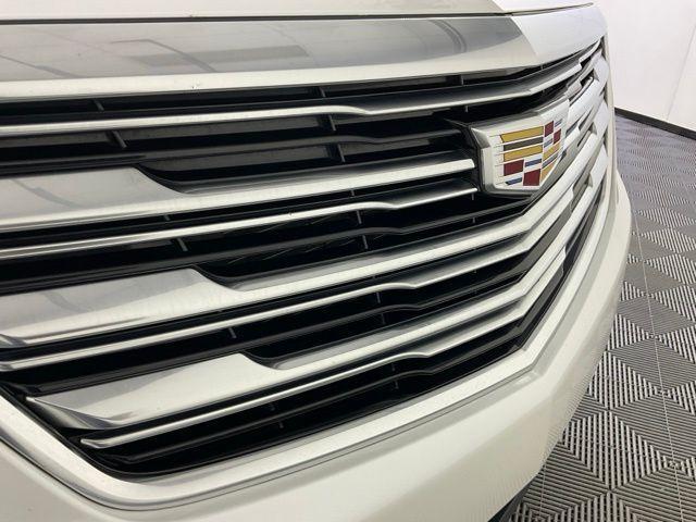 used 2018 Cadillac XT5 car, priced at $21,914