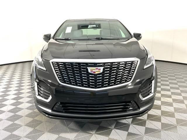 new 2025 Cadillac XT5 car, priced at $48,640