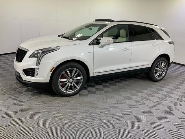 new 2025 Cadillac XT5 car, priced at $63,685