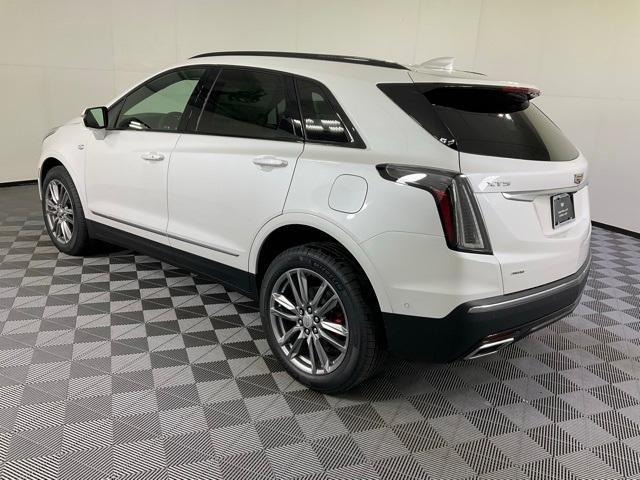 new 2025 Cadillac XT5 car, priced at $63,685