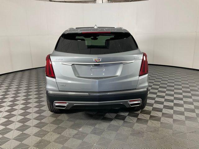 new 2025 Cadillac XT5 car, priced at $60,290