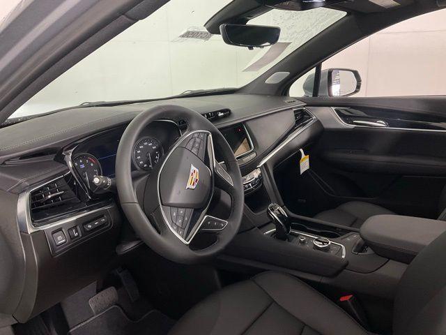 new 2025 Cadillac XT5 car, priced at $60,290