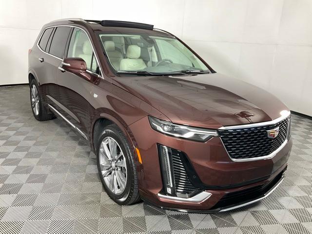 used 2022 Cadillac XT6 car, priced at $38,260