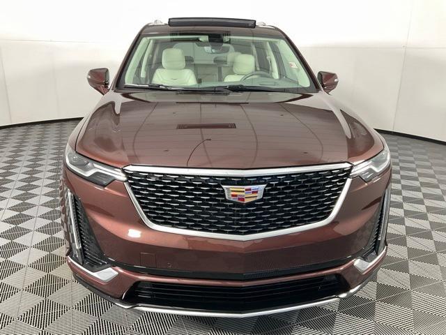 used 2022 Cadillac XT6 car, priced at $38,260