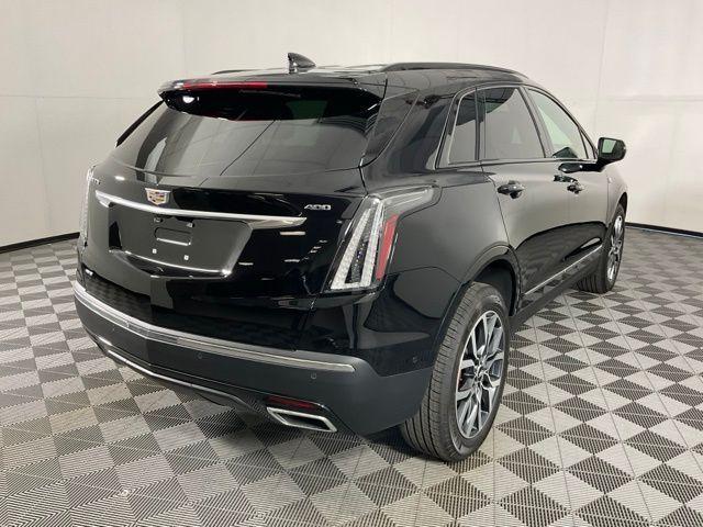 new 2025 Cadillac XT5 car, priced at $65,130