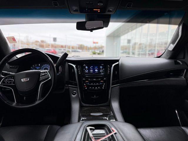 used 2019 Cadillac Escalade ESV car, priced at $37,800