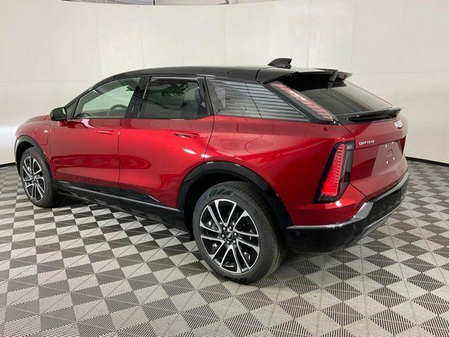 new 2025 Cadillac OPTIQ car, priced at $56,790
