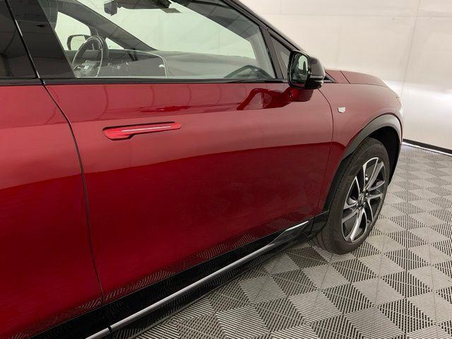 new 2025 Cadillac OPTIQ car, priced at $56,790