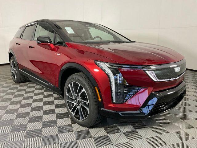new 2025 Cadillac OPTIQ car, priced at $56,790