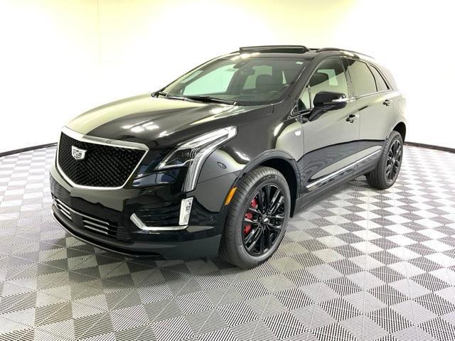 new 2025 Cadillac XT5 car, priced at $66,180