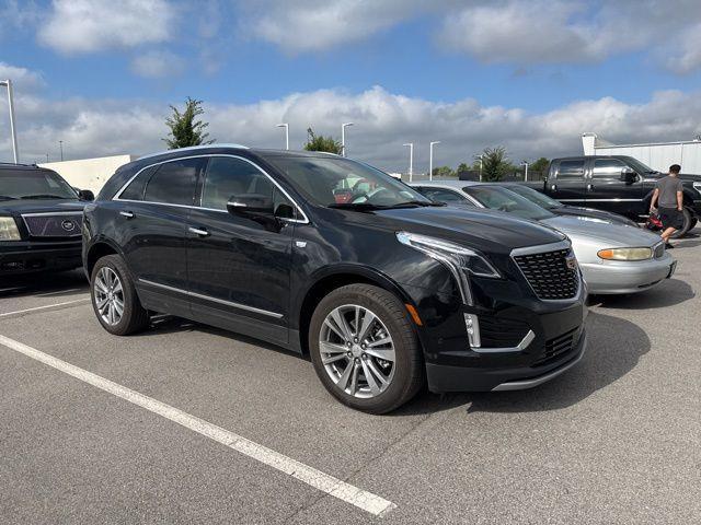 used 2023 Cadillac XT5 car, priced at $37,977