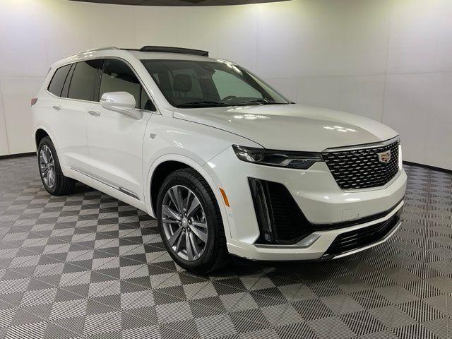 used 2024 Cadillac XT6 car, priced at $45,919