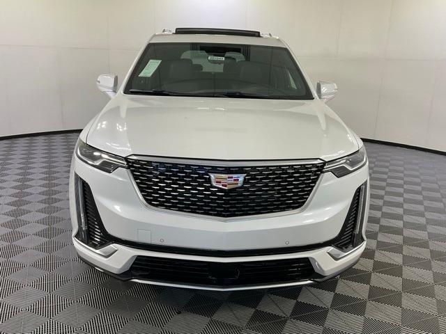 new 2025 Cadillac XT6 car, priced at $65,460