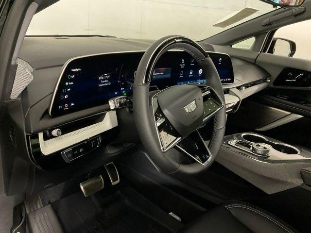 new 2025 Cadillac OPTIQ car, priced at $53,385