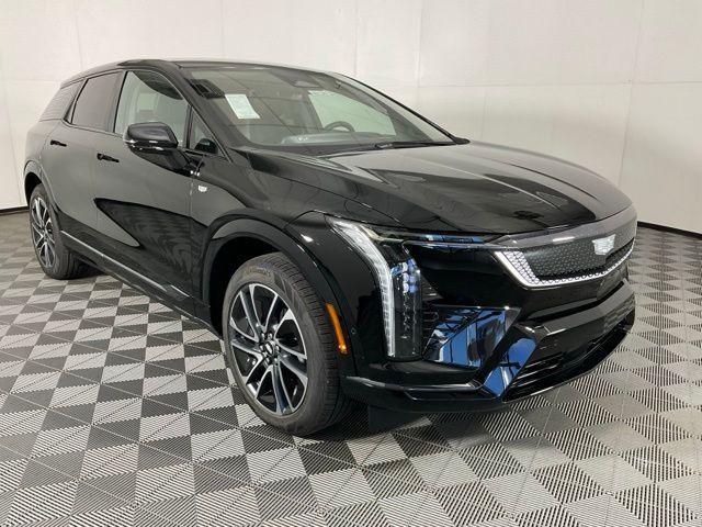 new 2025 Cadillac OPTIQ car, priced at $53,385