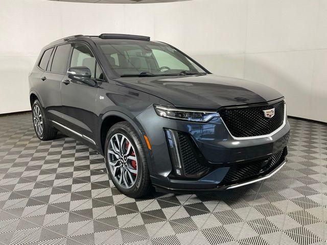 used 2022 Cadillac XT6 car, priced at $36,377