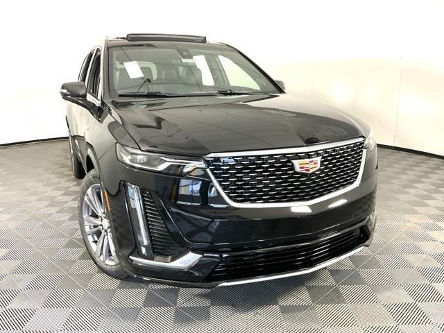 new 2025 Cadillac XT6 car, priced at $63,015