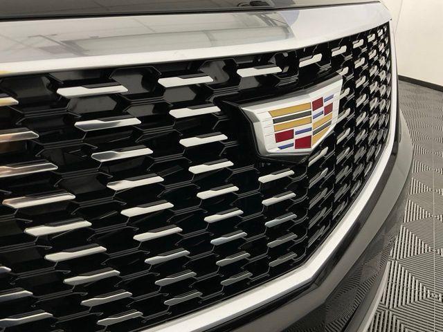 new 2025 Cadillac XT5 car, priced at $58,715