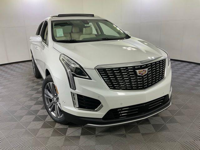 new 2026 Cadillac XT5 car, priced at $62,120