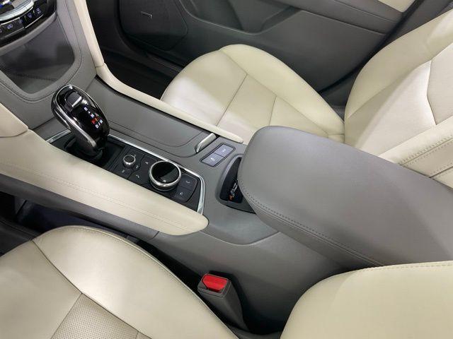 new 2026 Cadillac XT5 car, priced at $62,120