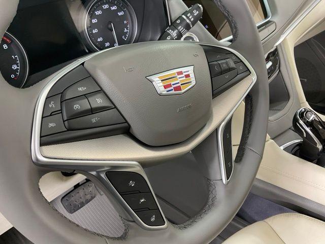 new 2026 Cadillac XT5 car, priced at $62,120