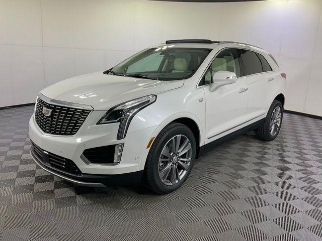 new 2026 Cadillac XT5 car, priced at $62,120
