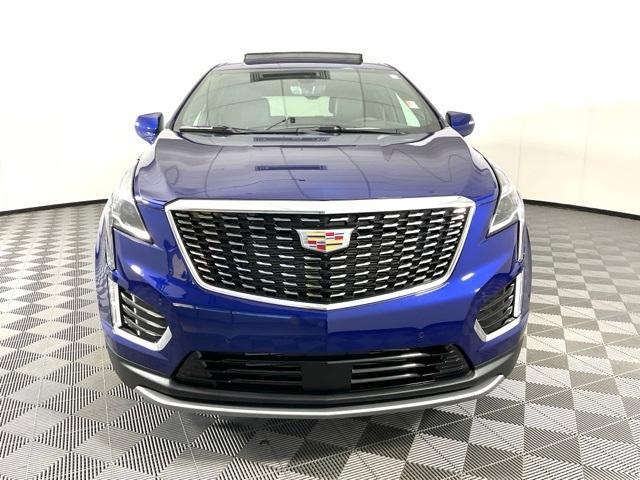 used 2024 Cadillac XT5 car, priced at $44,220