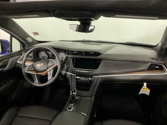 used 2024 Cadillac XT5 car, priced at $44,220