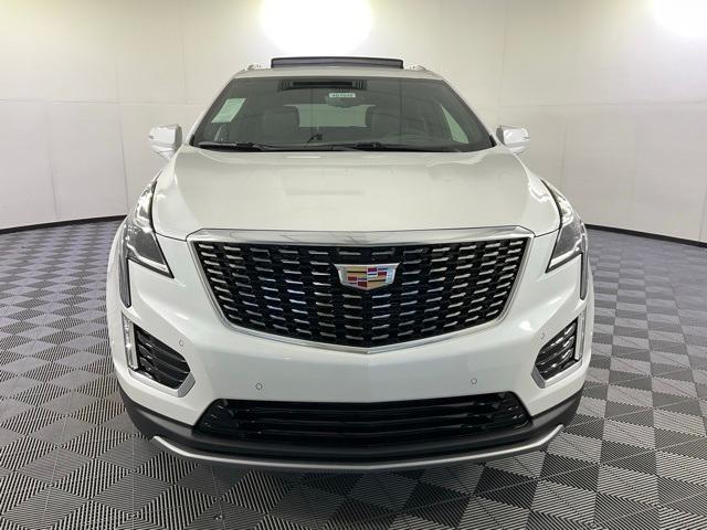 new 2025 Cadillac XT5 car, priced at $57,815