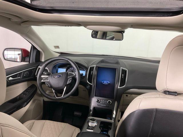 used 2024 Ford Edge car, priced at $33,800