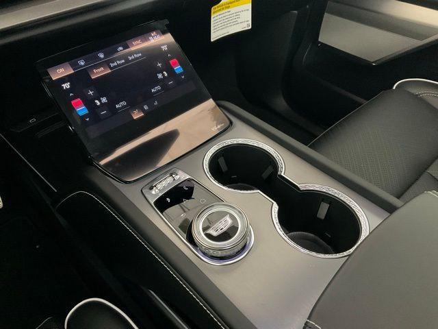 new 2026 Cadillac VISTIQ car, priced at $98,815