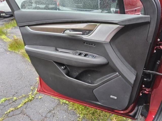 used 2025 Cadillac XT6 car, priced at $58,780