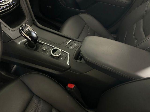 used 2025 Cadillac XT6 car, priced at $51,800