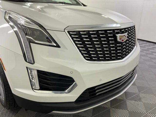 used 2025 Cadillac XT5 car, priced at $44,685