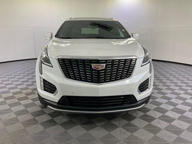 used 2025 Cadillac XT5 car, priced at $44,685