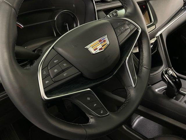 used 2025 Cadillac XT5 car, priced at $44,685