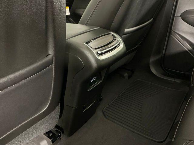 new 2025 Cadillac XT6 car, priced at $55,088