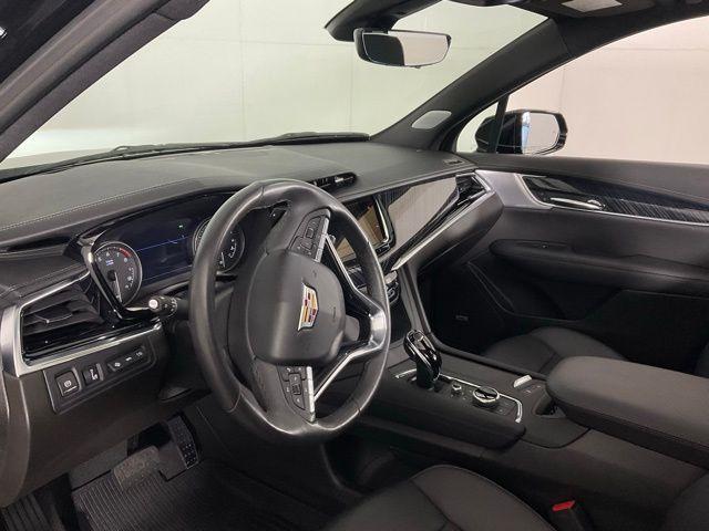 used 2024 Cadillac XT6 car, priced at $44,958