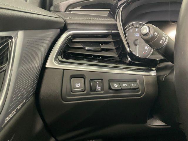 used 2024 Cadillac XT6 car, priced at $44,958