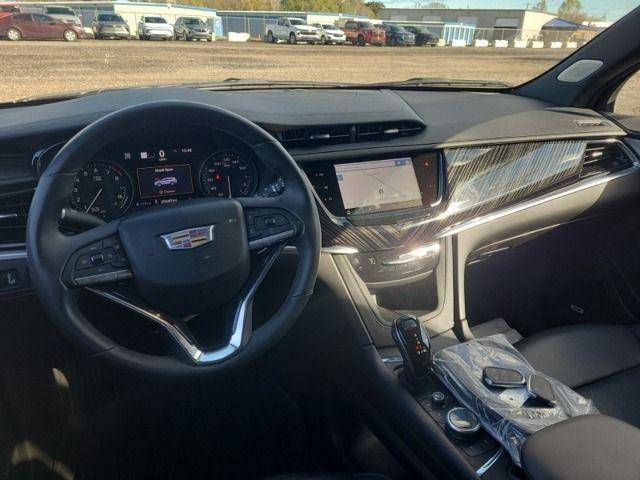 used 2024 Cadillac XT6 car, priced at $45,852