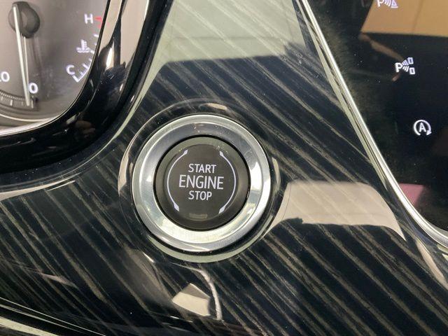 used 2024 Cadillac XT6 car, priced at $44,958