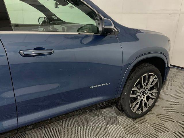 used 2019 Cadillac XT4 car, priced at $18,900