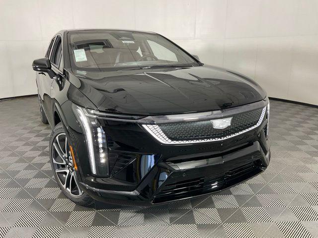 new 2025 Cadillac OPTIQ car, priced at $53,965