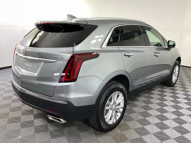 used 2025 Cadillac XT5 car, priced at $42,800