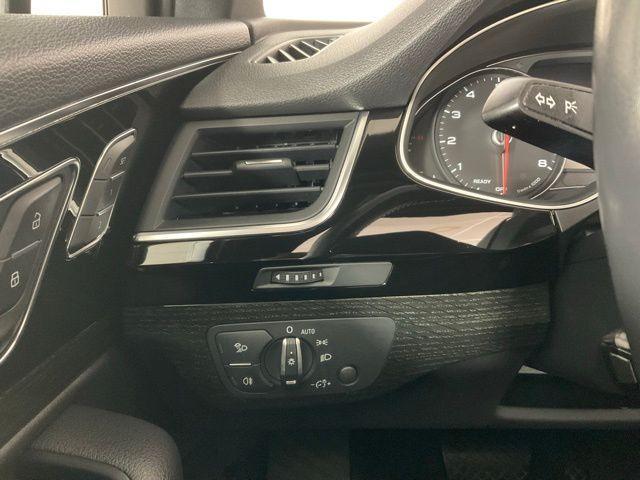 used 2019 Audi Q7 car, priced at $19,589