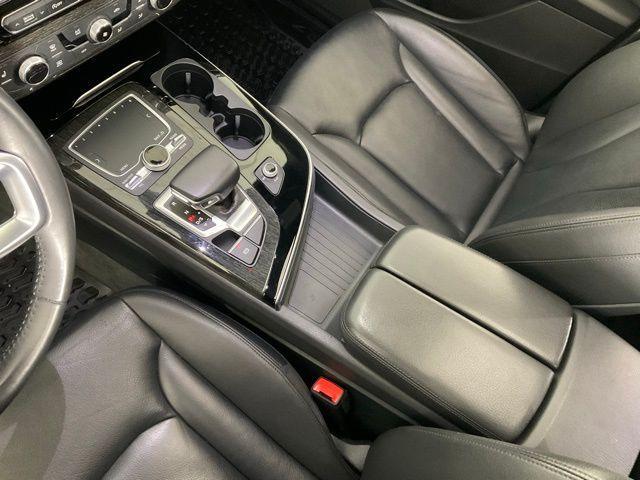 used 2019 Audi Q7 car, priced at $19,589