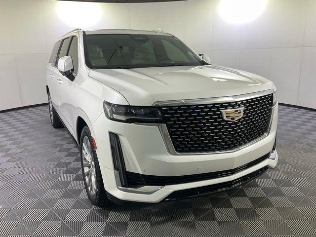 used 2022 Cadillac Escalade ESV car, priced at $63,947