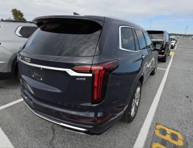 used 2025 Cadillac XT6 car, priced at $52,600