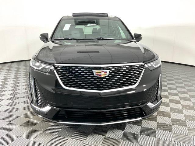 new 2025 Cadillac XT6 car, priced at $58,410